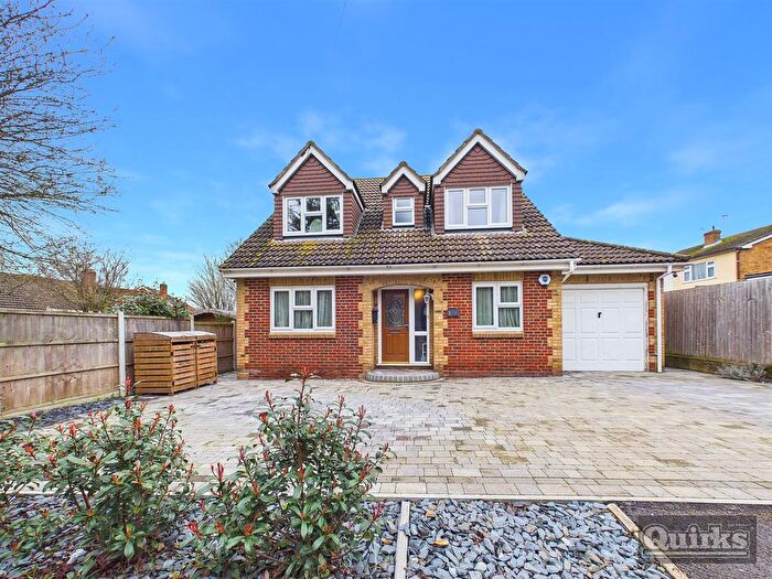 4 Bedroom Detached House For Sale In Mount Way, Wickford, SS11