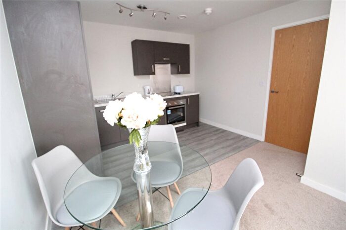 2 Bedroom Flat To Rent In Adelphi Wharf B, Adelphi Street, Salford, Greater Manchester, M3