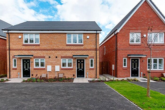 2 Bedroom Semi-Detached House To Rent In Newport Lane, Burslem, Stoke-On-Trent, ST6