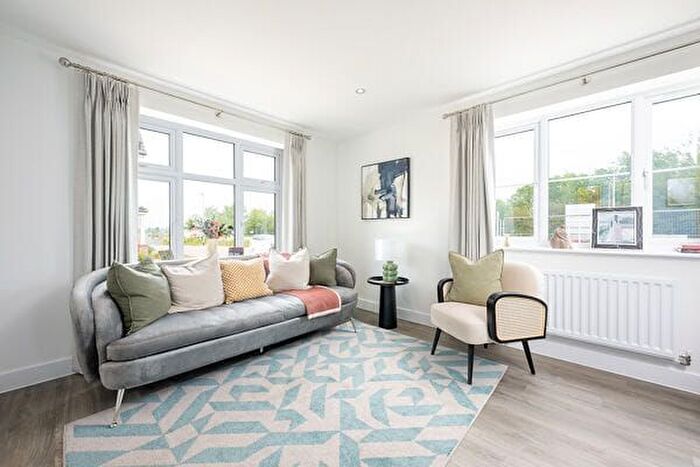 3 Bedroom Semi-Detached House For Sale In So Resi Great Haddon, PE7