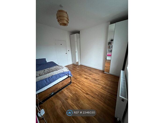 1 Bedroom Flat To Rent In Albert Road, Manchester, M19