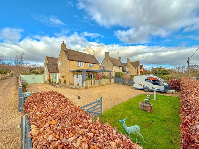 4 Bedroom Detached House For Sale In Down Ampney, Cirencester, GL7