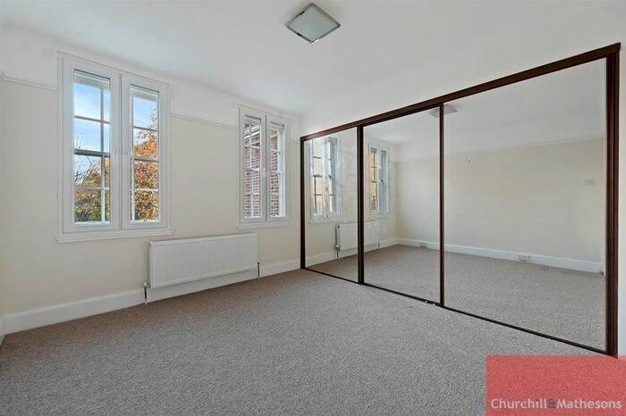 2 Bedroom Flat To Rent In Bromyard Avenue, Acton, W3