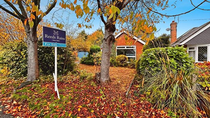 3 Bedroom Bungalow For Sale In Roe Lane, Newcastle, Staffordshire, ST5