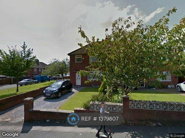 3 Bedroom Semi-Detached House To Rent In Derwent Road, Bolton, BL4