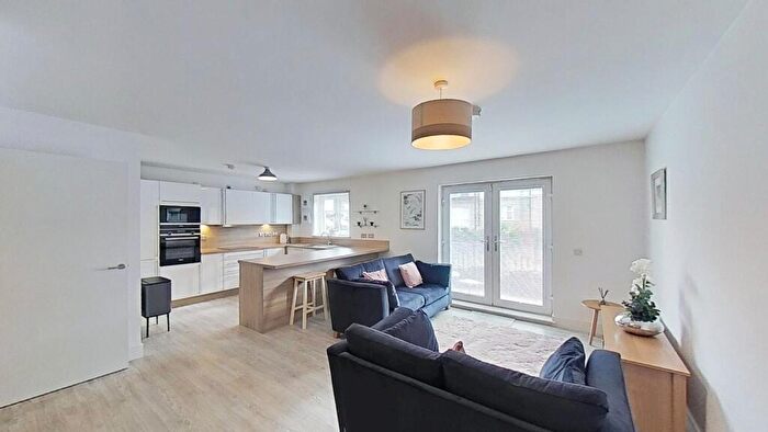 2 Bedroom Flat To Rent In Ramslack Street, Balerno, Midlothian, EH14