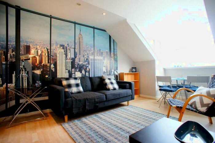 2 Bedroom Apartment To Rent In The Chare, City Centre, Newcastle Upon Tyne, NE1