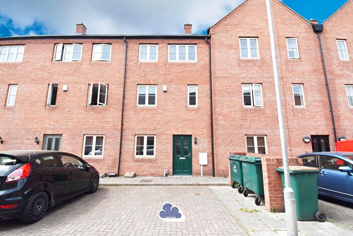 4 Bedroom Terraced House For Sale In Kilby Mews, Coventry, CV1