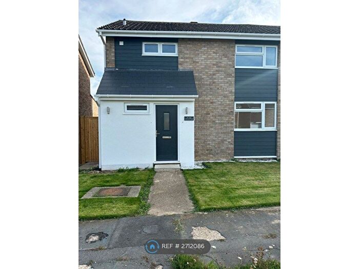 3 Bedroom Semi-Detached House To Rent In Orwell Walk, Witham, CM8