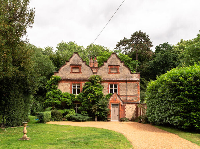 4 Bedroom Detached House For Sale In The Manor House, Garboldisham, Norfolk, IP22