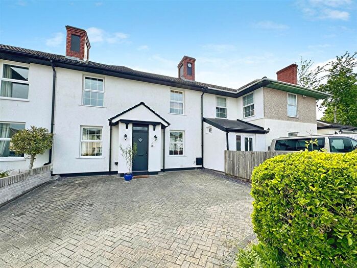 3 Bedroom Terraced House For Sale In Bulwark Avenue, Bulwark, Chepstow, NP16