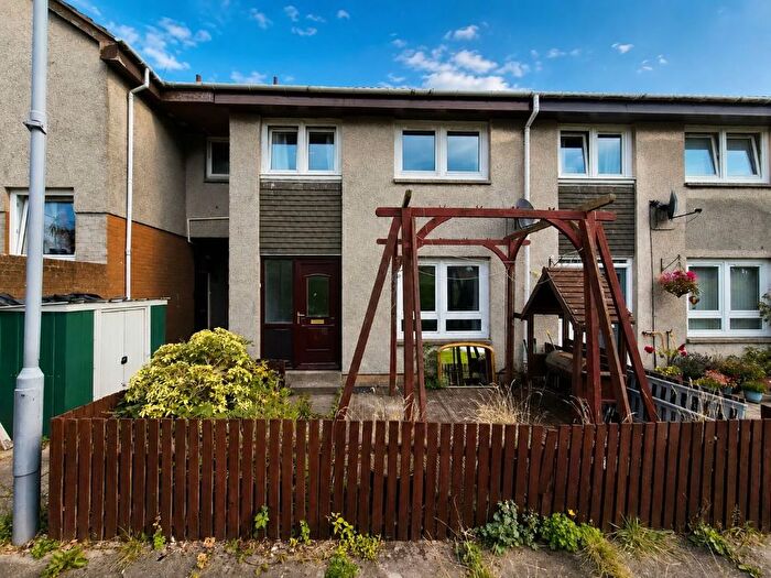 3 Bedroom Terraced House For Sale In Raeden Crescent, Aberdeen, Aberdeenshire, AB15