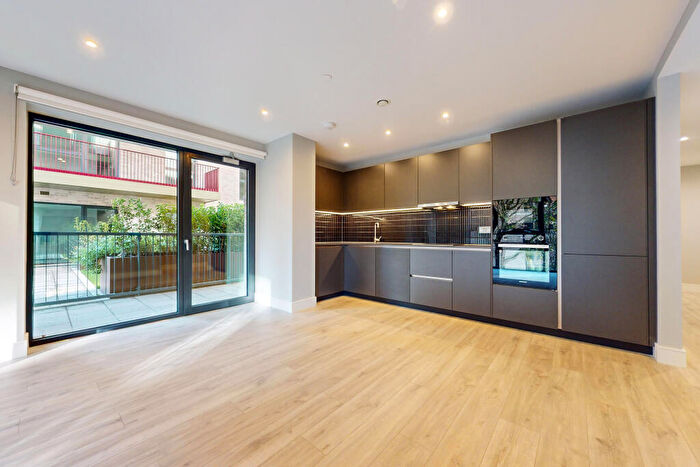 2 Bedroom Apartment To Rent In Parkside, SE17