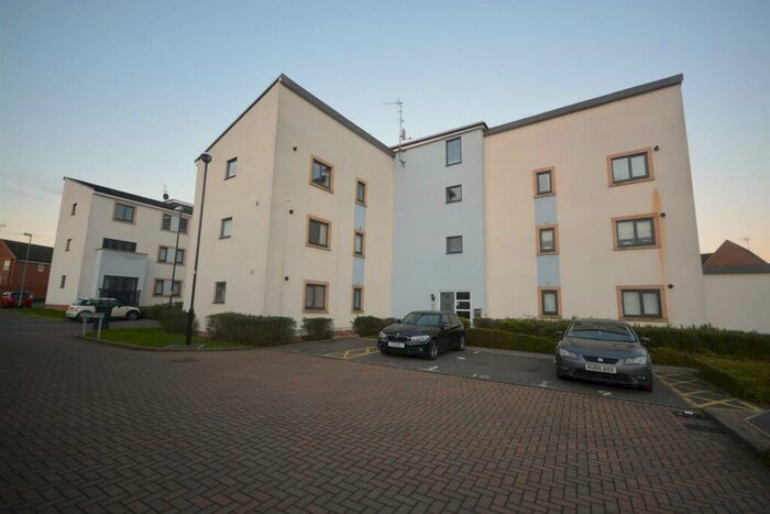 2 Bedroom Flat To Rent In Coldstream Court, Stoke, Coventry, CV3