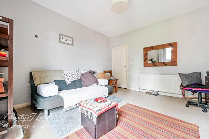 1 Bedroom Flat For Sale In Lee High Road, London, SE12