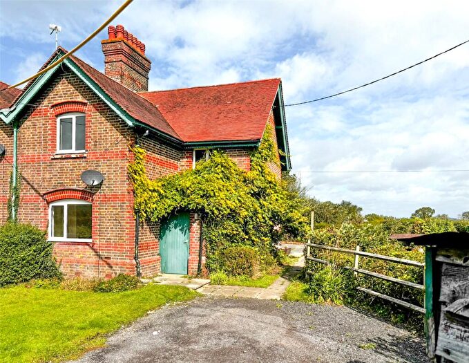 3 Bedroom Semi-Detached House To Rent In Timberley Farm, Bury, RH20