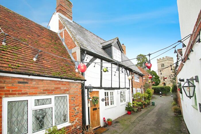2 Bedroom Cottage To Rent In Church Street, Winslow, Buckingham, MK18