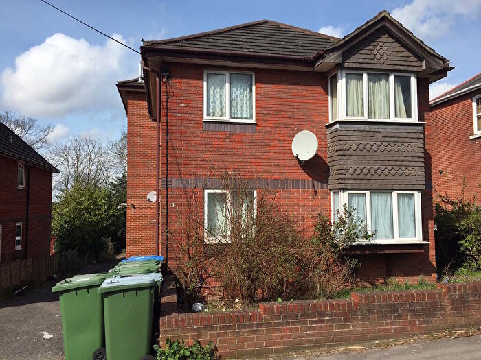 Studio To Rent In Cobbett Road, SO18