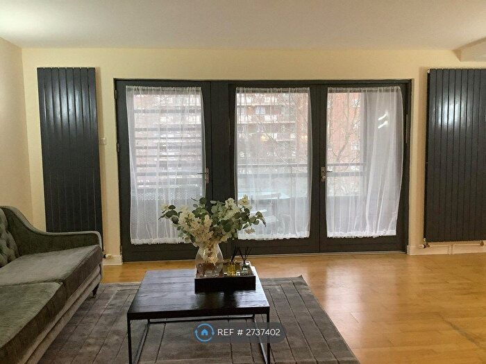 2 Bedroom Flat To Rent In Whitechapel, London, E1