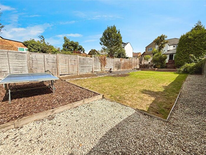 3 Bedroom Semi-detached House For Sale In Lent Rise Road, Burnham, Slough, Buckinghamshire, SL1