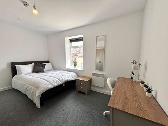 1 Bedroom Property To Rent In Bridge Street, Northampton, Northamptonshire, NN1