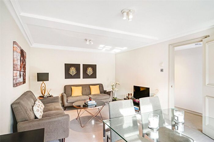 1 Bedroom Flat To Rent In Barkston Gardens, Earls Court, SW5