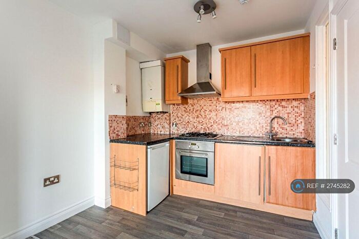 2 Bedroom Flat To Rent In Balfour Road, Brighton, BN1