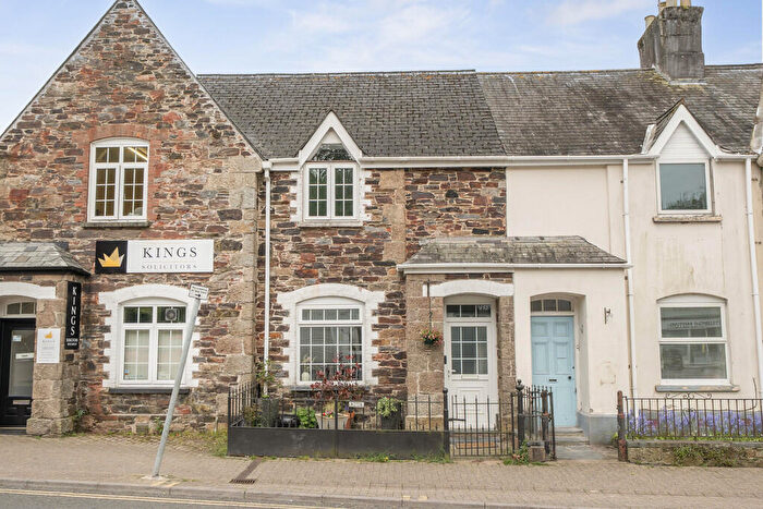 2 Bedroom Cottage For Sale In Fore Street Ivybridge, PL21