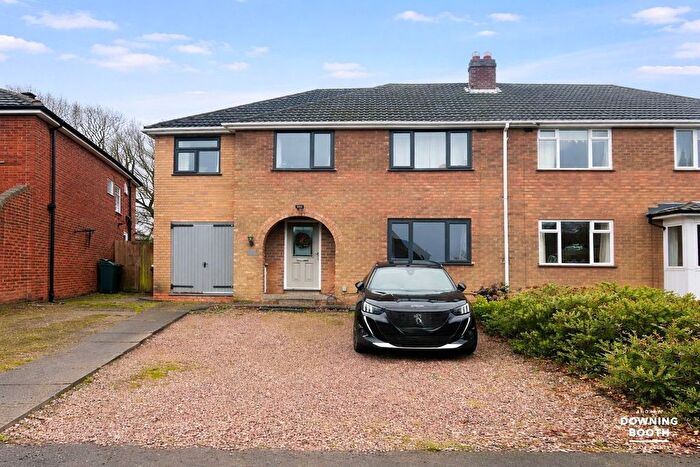 4 Bedroom Semi Detached House For Sale In Mayall Drive, Sutton Coldfield, B75