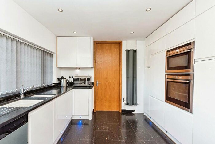 3 Bedroom Detached Bungalow For Sale In Woodcroft Avenue, Tamworth, B79