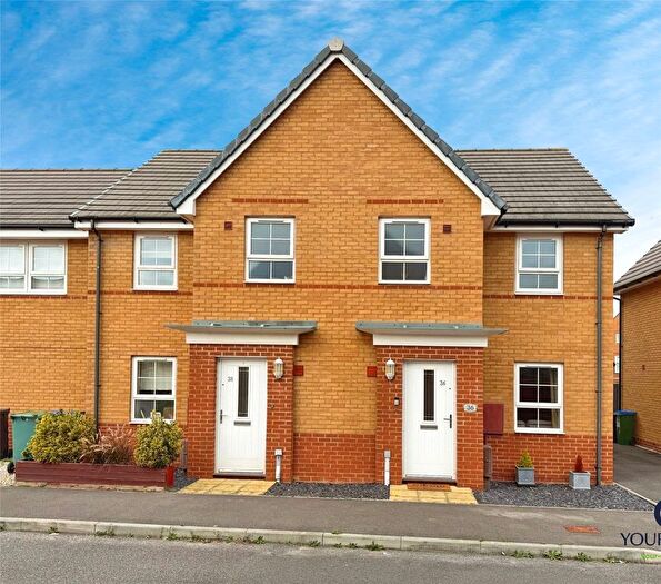 3 Bedroom Semi-detached House For Sale In Stanhorn Grove, Felpham, Bognor Regis, West Sussex, PO22