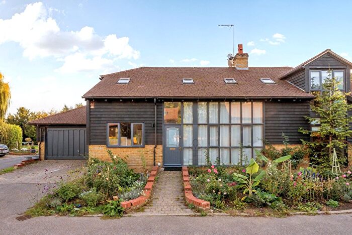4 Bedroom Detached House For Sale In Reed Place, Towpath, Shepperton, TW17