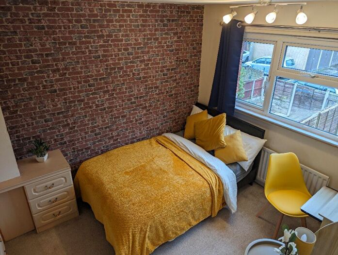 4 Bedroom Terraced House To Rent In Lanarks Walk, Newcastle-Under-Lyme, ST5