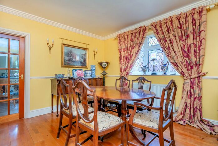 2 Bedroom Bungalow For Sale In Oakington Avenue, Amersham, HP6