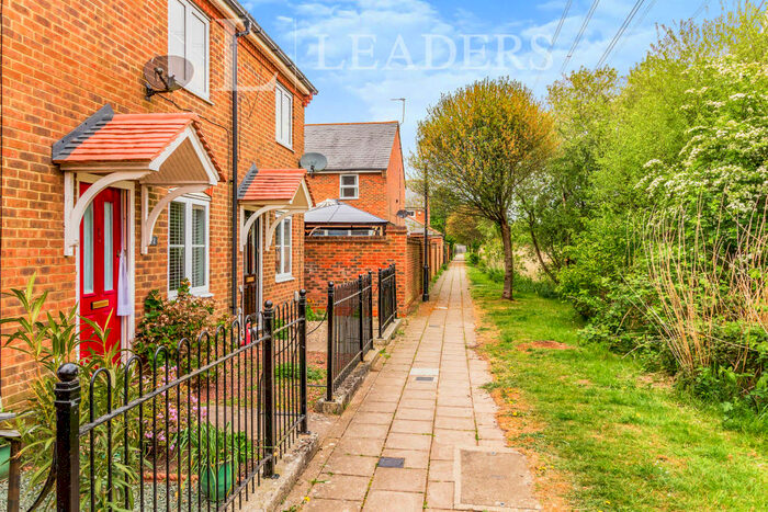 2 Bedroom Terraced House To Rent In Jeffrey Walk, Aylesbury, HP19