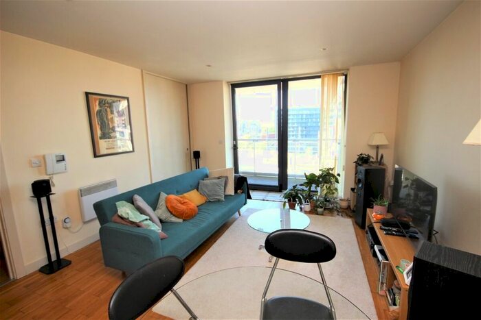 2 Bedroom Flat To Rent In Kelso Place, Manchester, M15