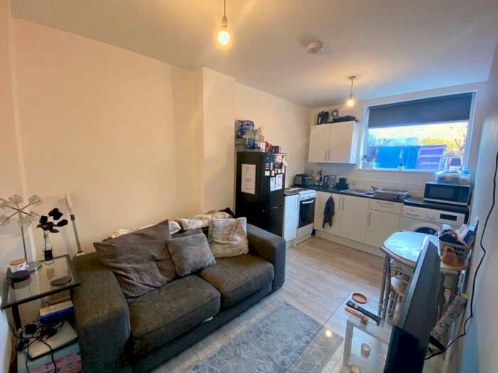 1 Bedroom Flat To Rent In Shield Street, Sandyford, NE2