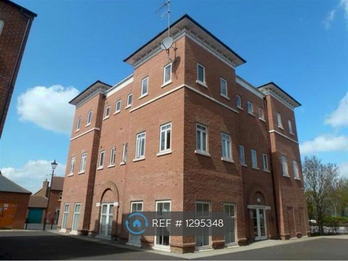 1 Bedroom Flat To Rent In Rill Court, Aylesbury HP19