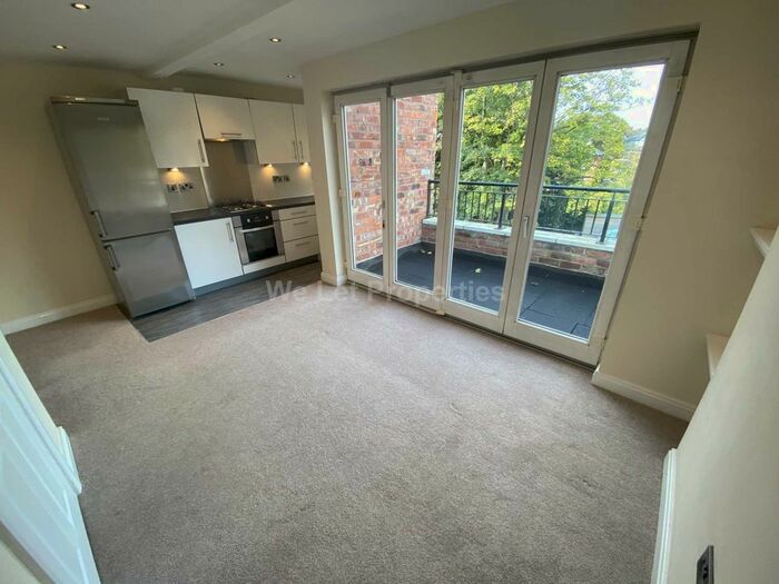 2 Bedroom Flat To Rent In Manchester Road, Chorlton, M21