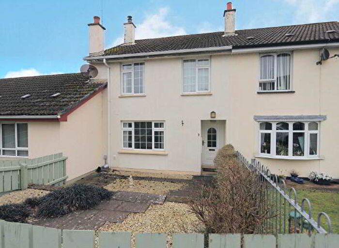 3 Bedroom Semi-Detached House For Sale In Sallys Wood, Irvinestown, BT94