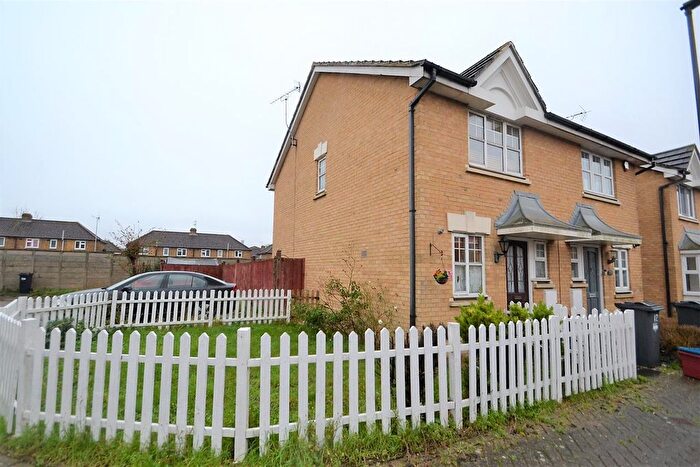 2 Bedroom Semi-Detached House To Rent In Westminster Close, Feltham, TW14