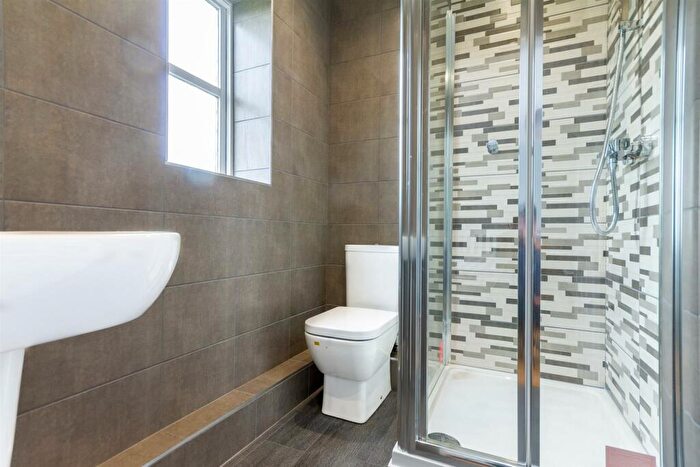 4 Bedroom Flat To Rent In Sloane Court, Jesmond, NE2