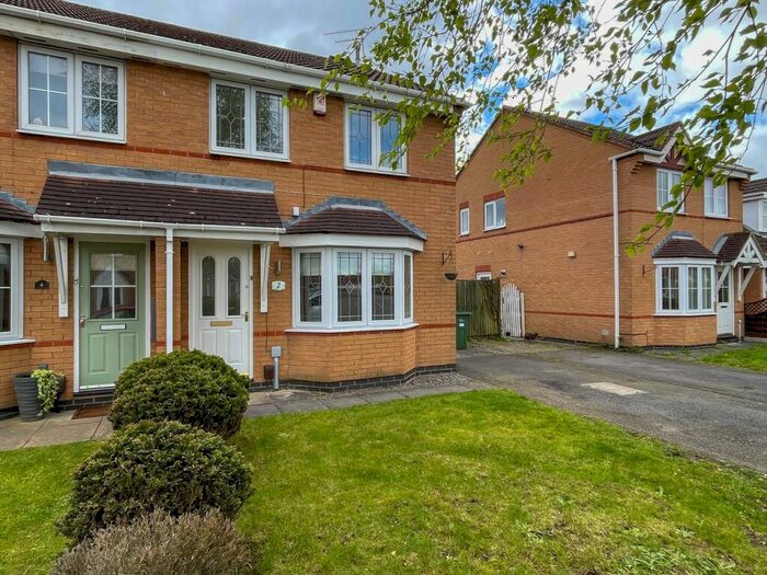 3 Bedroom Semi-Detached House To Rent In Lancelot Close, Leicester, LE3