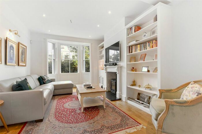 4 Bedroom Terraced House To Rent In Marcilly Road, London, SW18