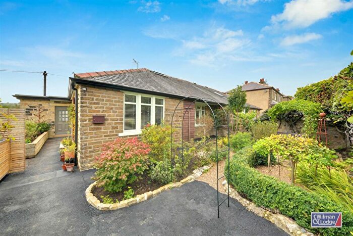 2 Bedroom Semi-Detached Bungalow For Sale In Breakmoor Avenue, Silsden, BD20