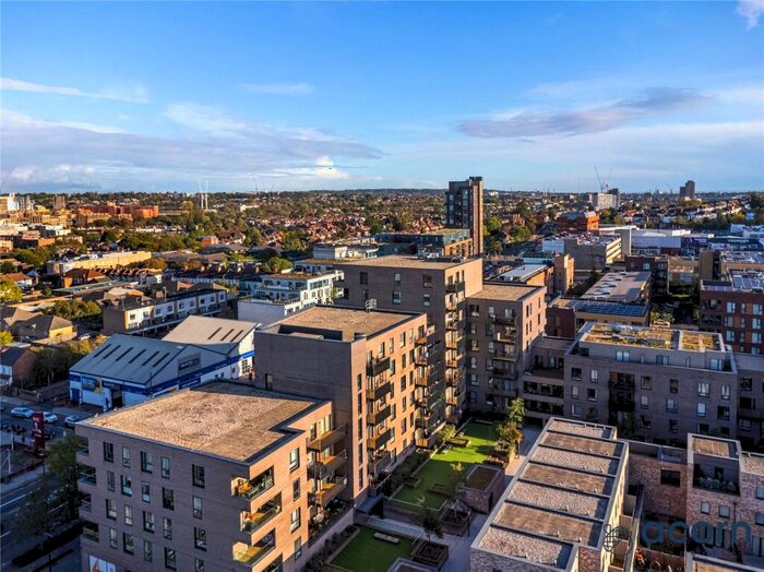 2 Bedroom Apartment To Rent In Eastern Point, Edgware Road, London, NW9