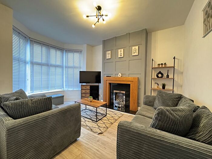 4 Bedroom Terraced House To Rent In Abbeyfield Road, Sheffield, South Yorkshire, S4