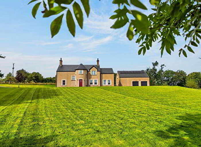 5 Bedroom Detached House With Annexs For Sale In A Greenhill Road, Coleraine, BT51