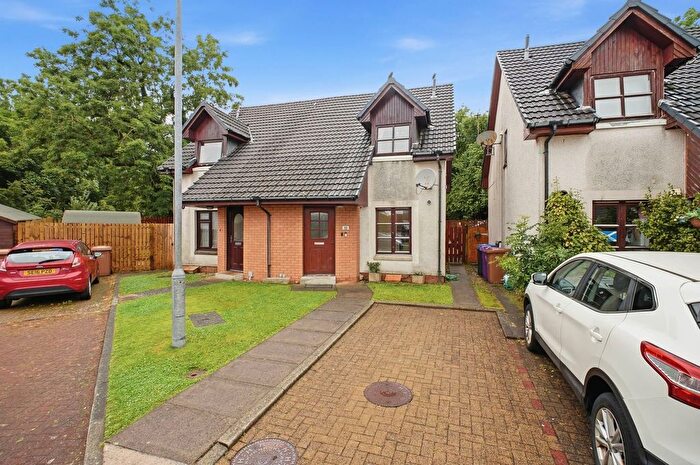 2 Bedroom Villa For Sale In Meikle Place, Lawthorn, Irvine, KA11