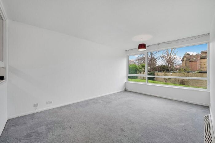 1 Bedroom Apartment To Rent In Rectory Road, Beckenham, Kent, BR3